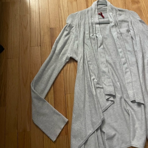 Red Light Grey High Low Cardigan Size Large - Picture 4 of 9